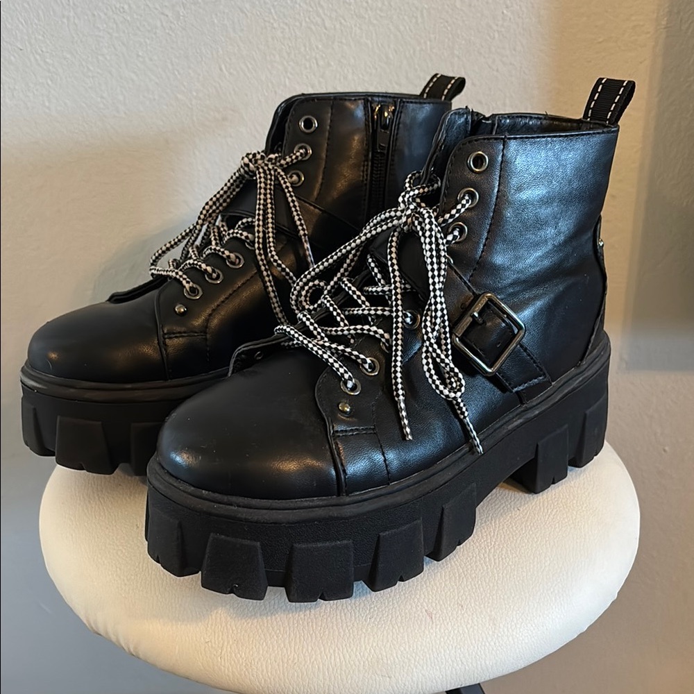 Forever 21 Black Combat Moto Boots with Chunky Platform